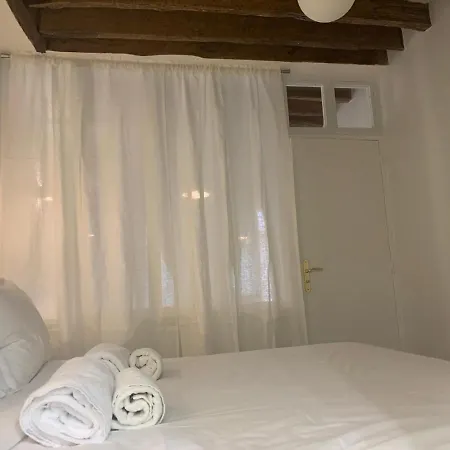 דירה Charming Saint Germain Odeon Luxembourg פריז